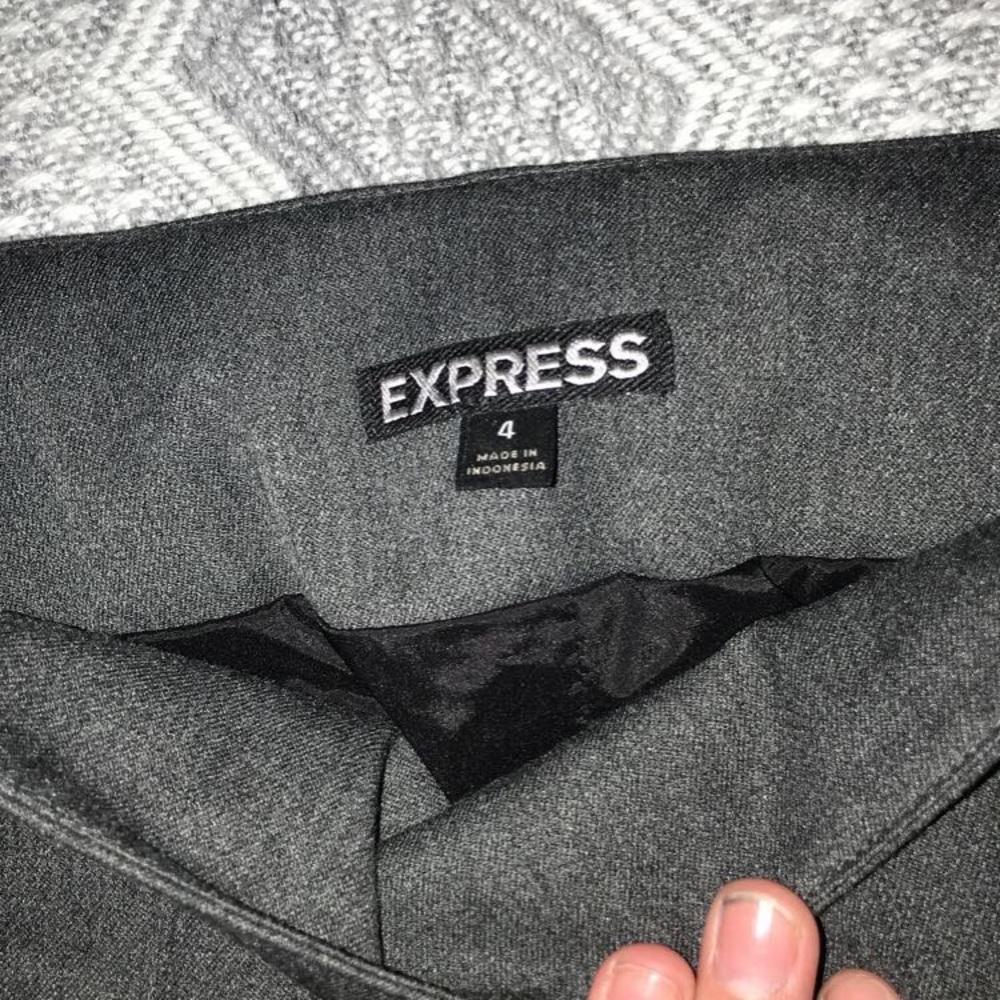 Gray pencil skirt